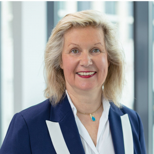 Prof Dr Kerstin Fink