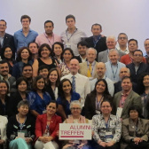 Wertvoller Dialog: Ausschnitt des großen Gruppenbildes zum Alumni-Treffen in Mexiko-Stadt