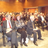 An der Jubiläumsfeier des griechischen Alumni-Vereins nahm unter anderen der deutsche Generalkonsul Dr. Ingo von Voss (1. Reihe, 3. v. l.) teil