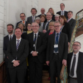 Die Teilnehmer der Hochschulpolitischen Informationsreise der Internationalen DAAD-Akademie in der Residenz des deutschen Botschafters in Den Haag
