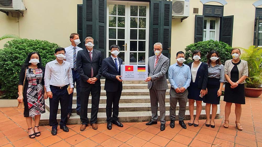 Vietnam unterstützt Deutschland im Kampf gegen COVID-19